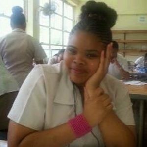 Meet your Posher, Sherifa